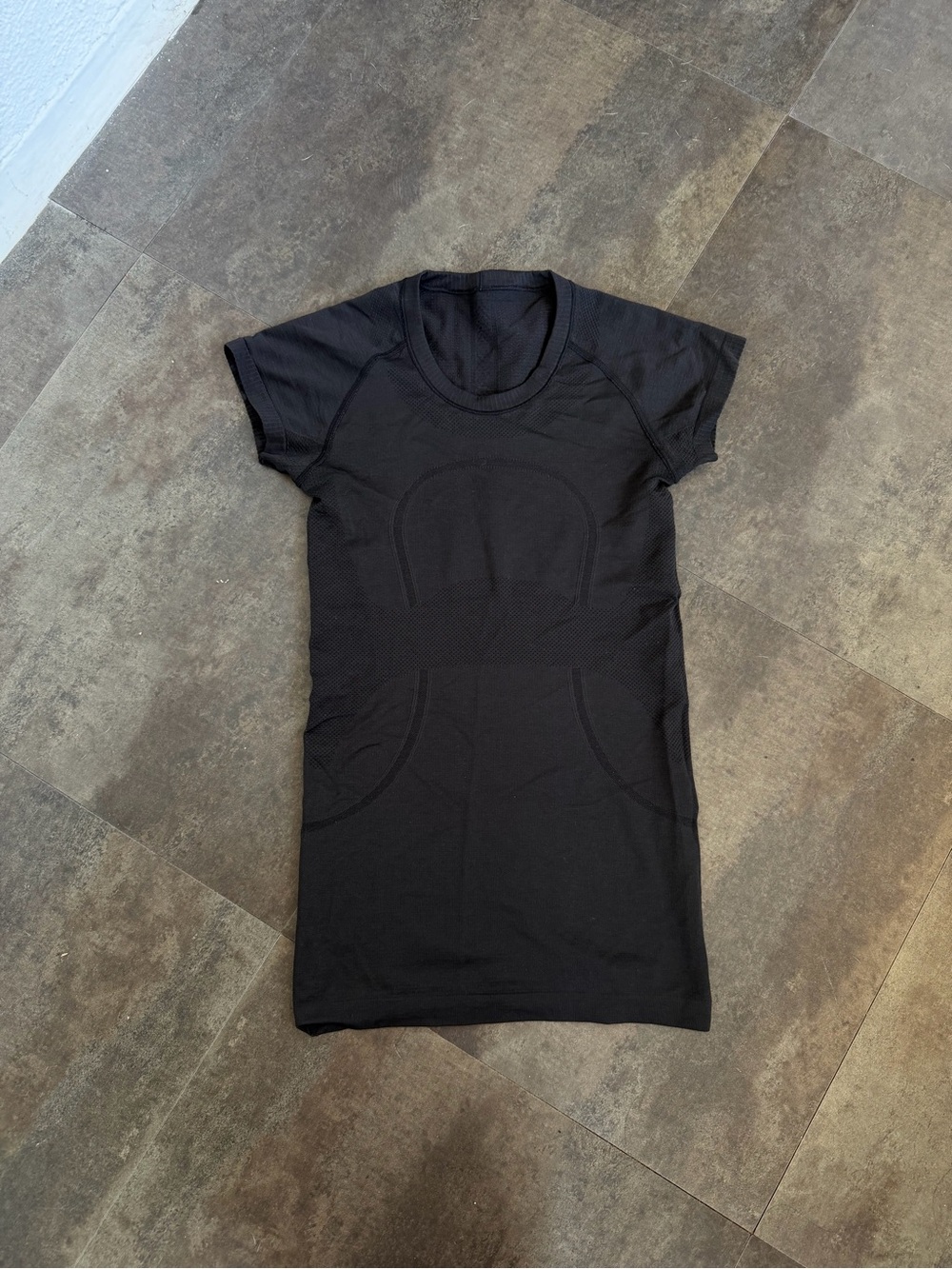 lululemon athletica Black Short Sleeve Seamless Crew Top